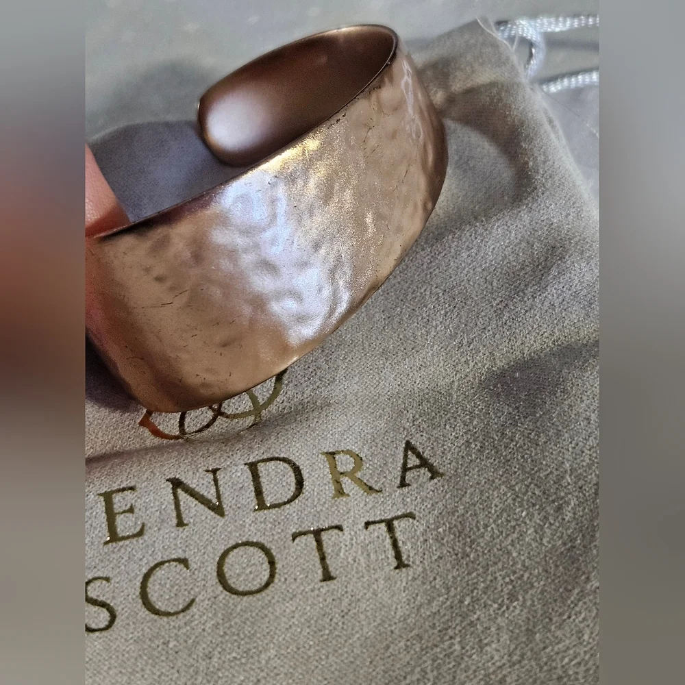 Kendra Scott Copper Cuff and Shoker Necklace - Picture 9 of 13